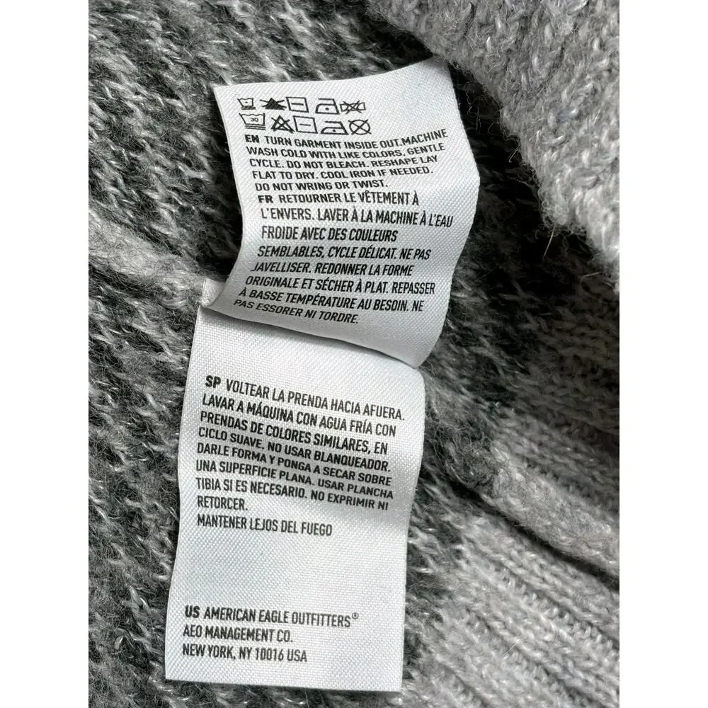 American Eagle Camouflage Cropped Sweater Womens Sz S Gray Oversized Wool Blend